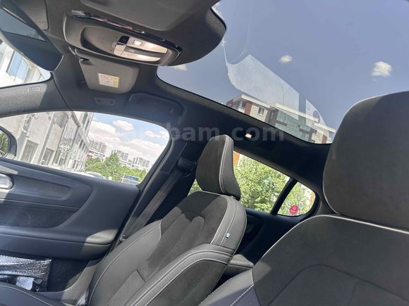 Sahibinden Volvo C40 Ultimate p8 tvin motor 2023 Model 