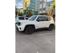 Sahibinden Jeep Renegade 1.5 e-Hybrid Longitude 2023 Model  43.000 km Beyaz