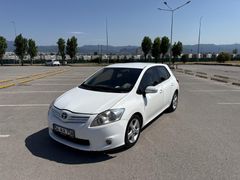 Sahibinden Toyota Auris 1.4 D-4D Comfort Plus 2012 Model  310.000 km Beyaz