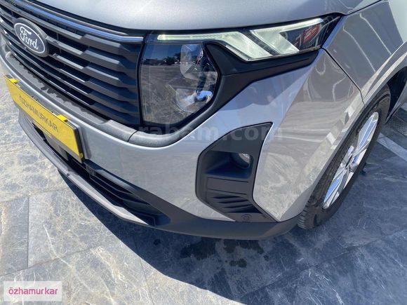 ÖZHAMURKAR-ORJİNAL 2025 FORD COURİER 1.0 ECOBST TİTANİUM % 20KDV