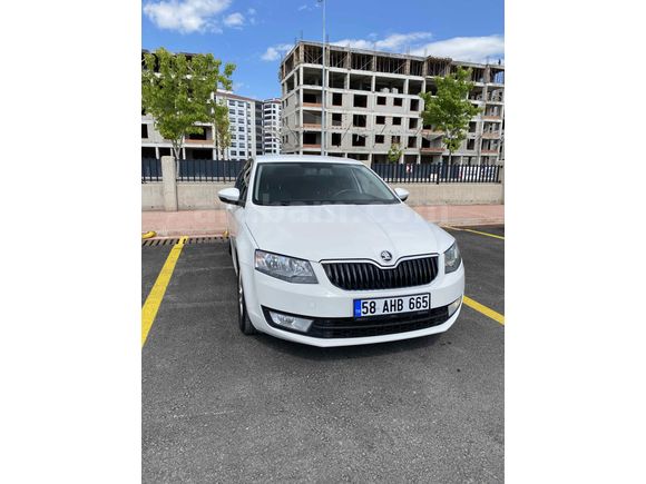 Sahibinden Skoda Octavia 1.6 TDI Greentech Optimal 2015 Model 