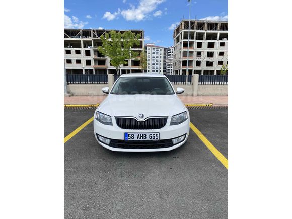 Sahibinden Skoda Octavia 1.6 TDI Greentech Optimal 2015 Model 