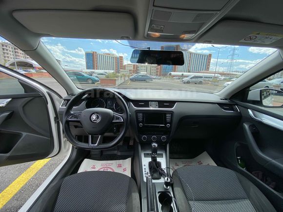 Sahibinden Skoda Octavia 1.6 TDI Greentech Optimal 2015 Model 