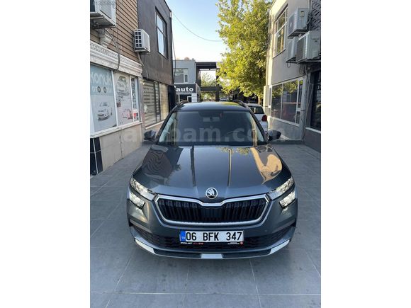 2021 MODEL BOYA HASAR DEGİŞEN YOK 93 BİNDE KAMİQ ELİT OTOMATİK