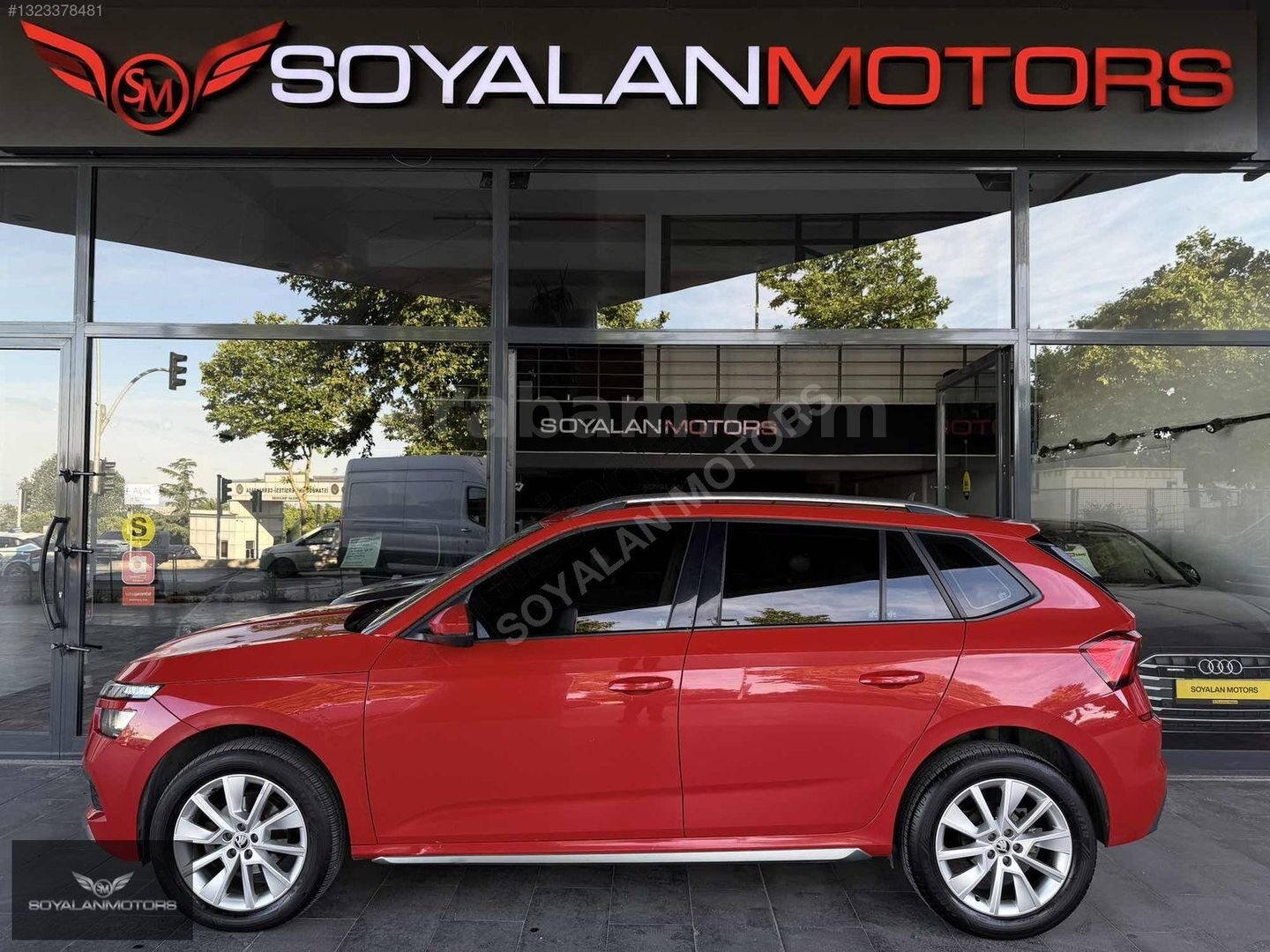 Galeriden Skoda Kamiq 1.6 TDI Premium 2020 Model İstanbul 111.000 km Kırmızı 6