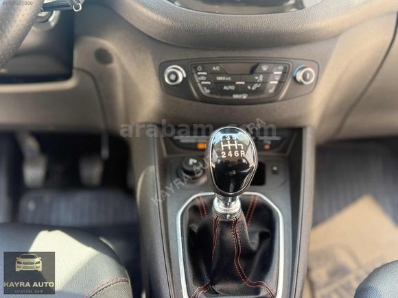 KAYRA AUTO'dan 2023 model hatasız boyasız 23 bin km'de