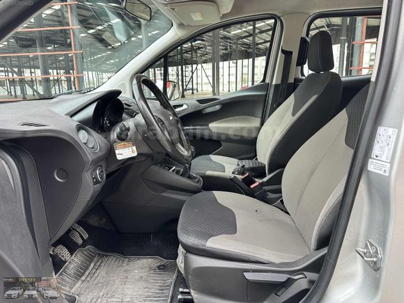 2024 CKS'LI HATASIZ 100HP FORD CORİER 89.000KM TERTEMİZZ