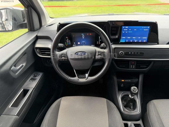 FORD TOURNEO COURİER