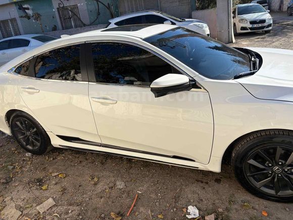 Sahibinden Honda Civic 1.6i VTEC Eco Elegance 2020 Model 