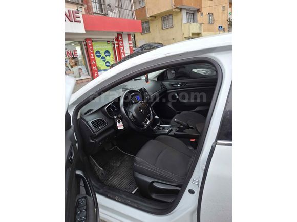 2018 RENAULT MEGANE 4 TOUCH 1.5 DCI EDC – MASRAFSIZ – DEĞİŞENSİZ