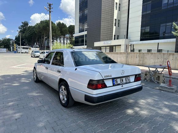 Sahibinden Mercedes - Benz 200 E 1992 Model 