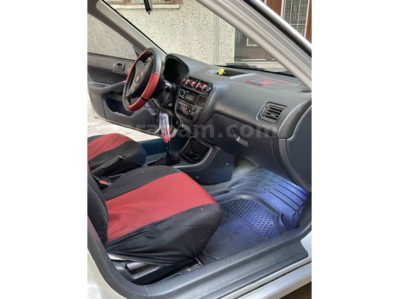 Sahibinden Honda Civic 1.4 i S 2000 Model 
