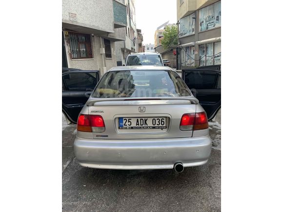 Sahibinden Honda Civic 1.4 i S 2000 Model 