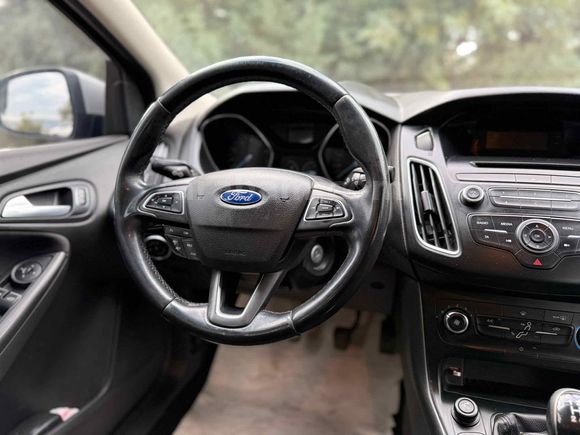 Sahibinden temiz 3.5 Ford Focus 