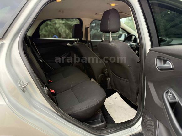Sahibinden temiz 3.5 Ford Focus 