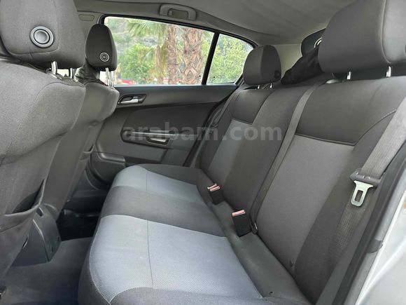 Sahibinden Opel Astra 1.6 Essentia 2013 Model 