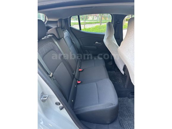 Sahibinden Dacia Sandero 1.0 TCe Essential 2025 Model