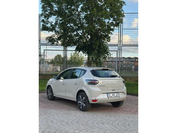 Sahibinden Dacia Sandero 1.0 TCe Essential 2025 Model