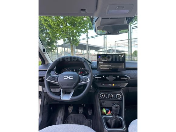 Sahibinden Dacia Sandero 1.0 TCe Essential 2025 Model
