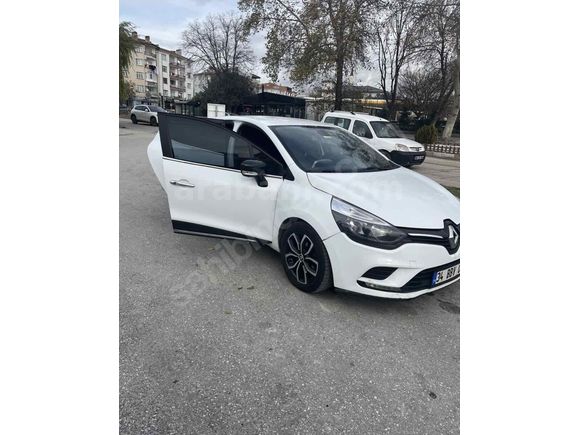 141 Binde  Star Stoplu Clio 4 