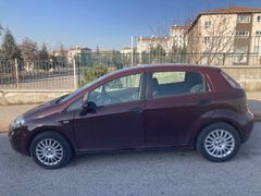 Sahibinden Fiat Punto 1.4 Pop S&S 2012 Model Ankara 140.000 km Bordo