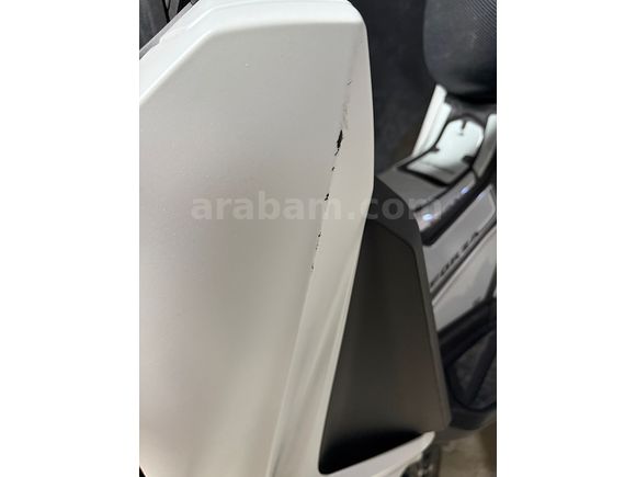 Çantalı Honda Forza 250  