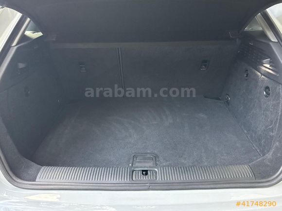 VICTOR AUTO | 2019 AUDI A3 SPORTBACK 30 TFSI DYNAMIC