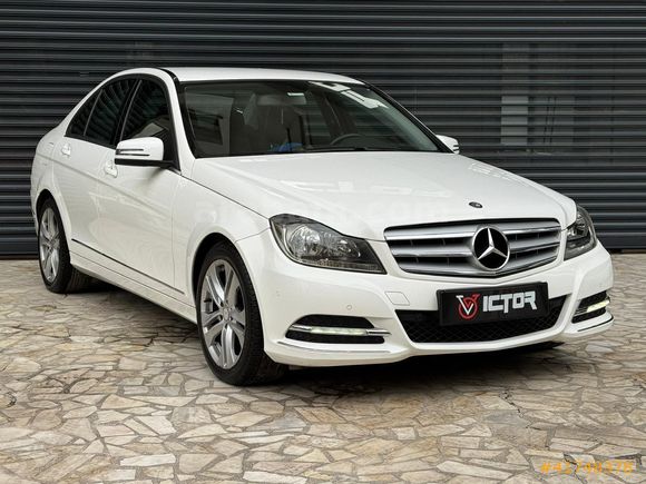 VICTOR AUTO | 2013 MERCEDES C180 Avant. 7G-Tronic 34.376 km