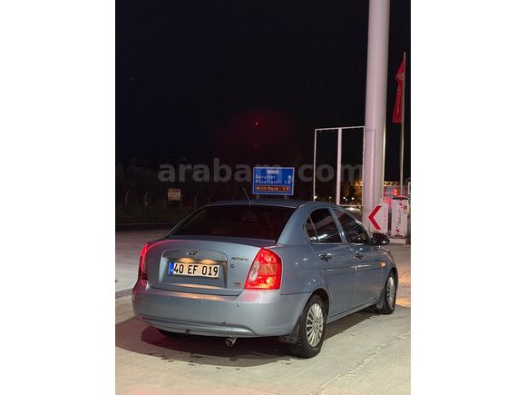 Sahibinden Hyundai Accent Era 1.5 CRDi Team 2011 Model 