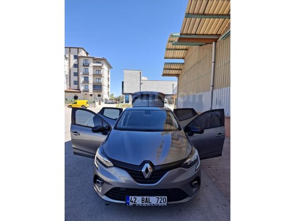 Sahibinden Renault Clio 1.0 TCe Joy 2022 Model