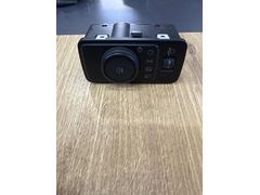 PZ3T-13D061-BBW Ford far açma anahtarı