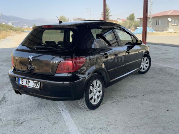 Sıfır motorlu Peugeot 307 1.6 XT 2004 Model 
