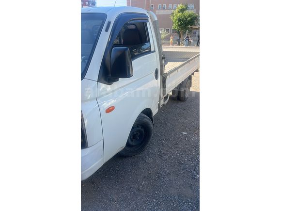 SIFIR VİZELİ H100 İKİNCİ SAHİBİNDEN 
