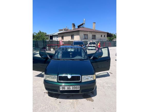 Sahibinden Skoda Octavia 1.6 Ambiente 2005 Model
