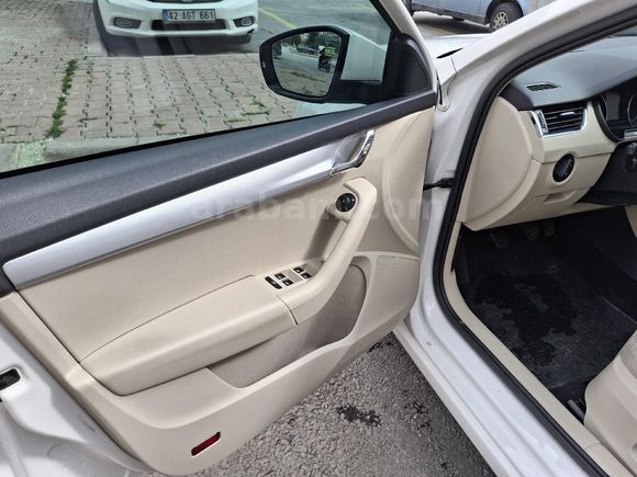 Sahibinden Skoda Octavia 1.6 TDI Style 2017 Model