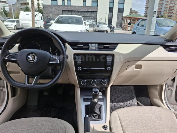 Sahibinden Skoda Octavia 1.6 TDI Style 2017 Model