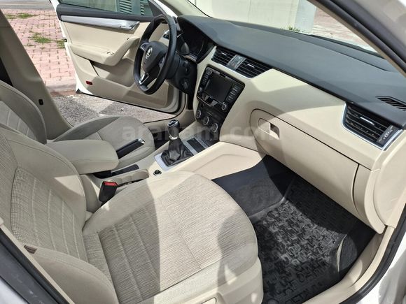 Sahibinden Skoda Octavia 1.6 TDI Style 2017 Model