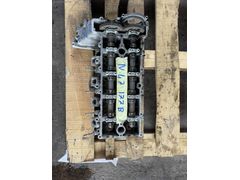 BMW 2.0 dizel 177 beygir motor silindir kapağı çıkma orjinal