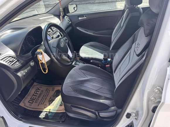 Sahibinden Hyundai Accent Blue 1.4 D-CVVT Mode Plus 2016 Model 