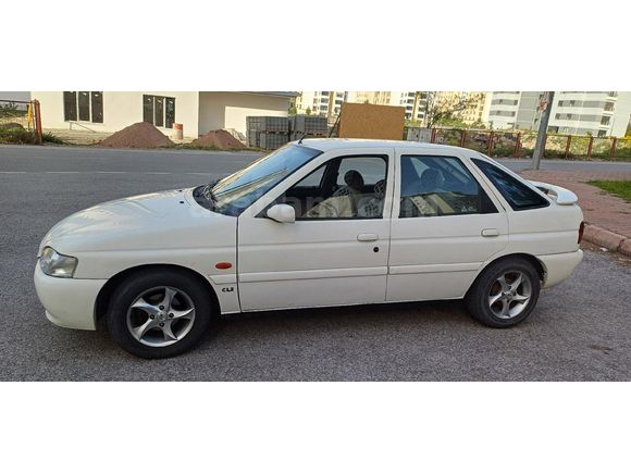 Sahibinden Ford Escort 1.6 CLX 1997 Model