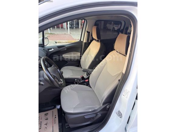 2015 FORD CORUER TİTANYUM PLUS