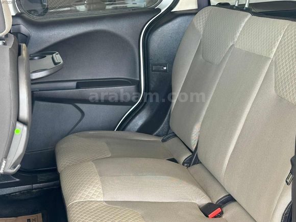 FORD COURİER TİTANYUM PLUS