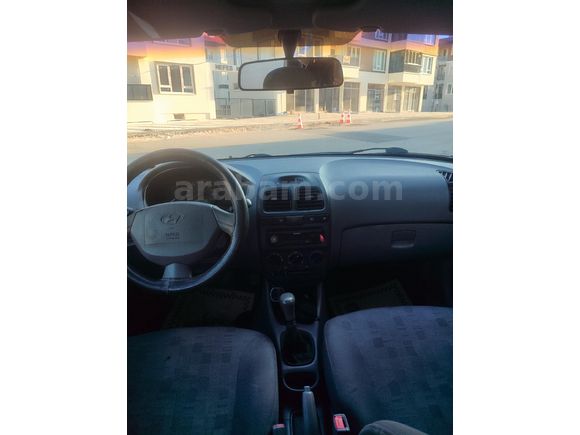 Sahibinden Hyundai Accent 1.5 CRDi Admire 2004 Model