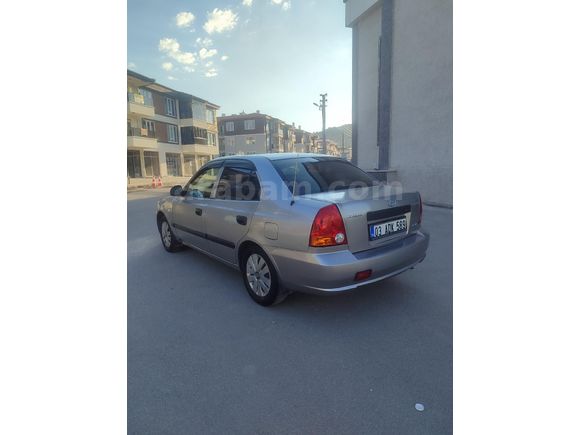 Sahibinden Hyundai Accent 1.5 CRDi Admire 2004 Model