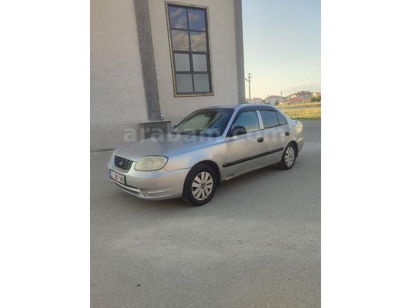 Sahibinden Hyundai Accent 1.5 CRDi Admire 2004 Model
