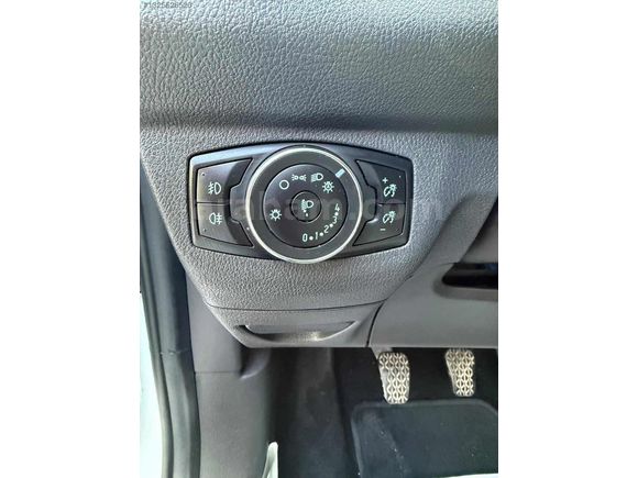 2016 TİTANİUM PLUS 1.6 iİLK ELDEN HATASIZ BOYASIZ 159.000KM