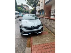 Sahibinden Renault Clio 1.0 TCe Techno Esprit Alpine 2023 Model İstanbul 40.000 km Gri