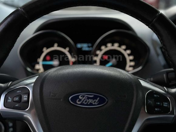 2017 MODEL 67.000KM TİTANİUM PLUS COURİER OTOMOBİL RUHSATLI