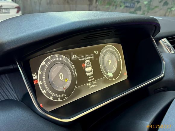 ORASDAN 2017 MODEL RANGE ROVER SPORT 2.0 SD4 SE FACE LİFE BAYİİ