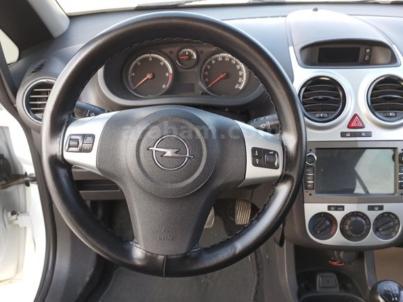  Opel Corsa 1.3 CDTI Essentia 2013 Model 05427606949